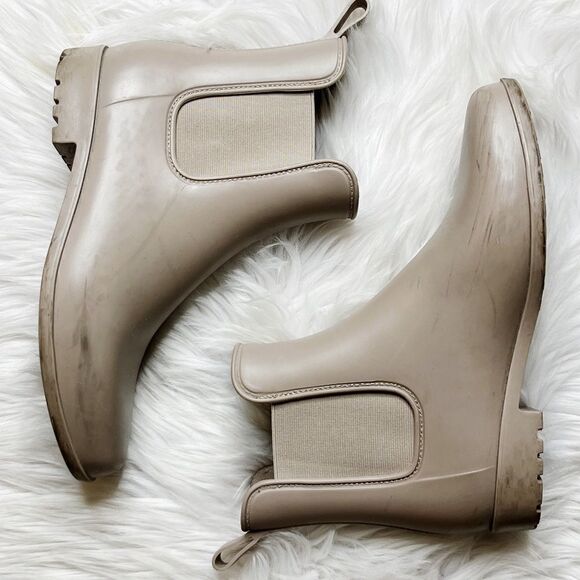Target High Chelsea Pull On Ankle Booties Taupe Size 9 - Picture 1 of 7